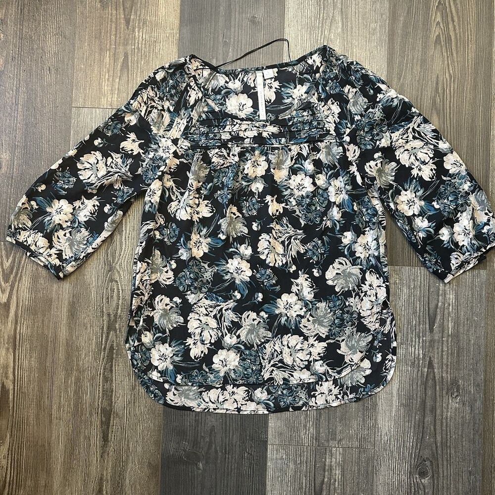 Lauren Conrad Floral Top Women Small Blouse Ruffle  High Low Keyhole Work Core
